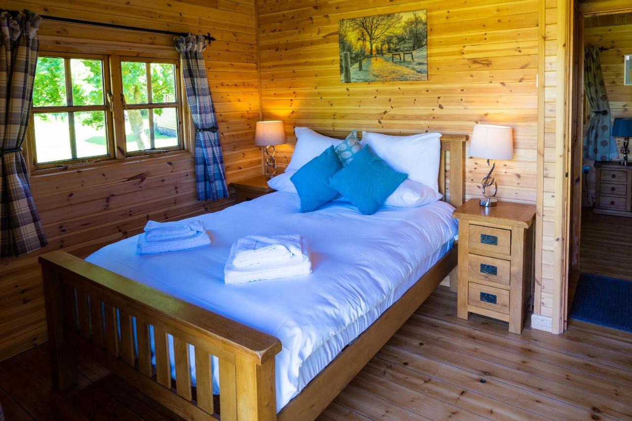 Wall Eden Farm - Luxury Log Cabins And Glamping Highbridge Zewnętrze zdjęcie