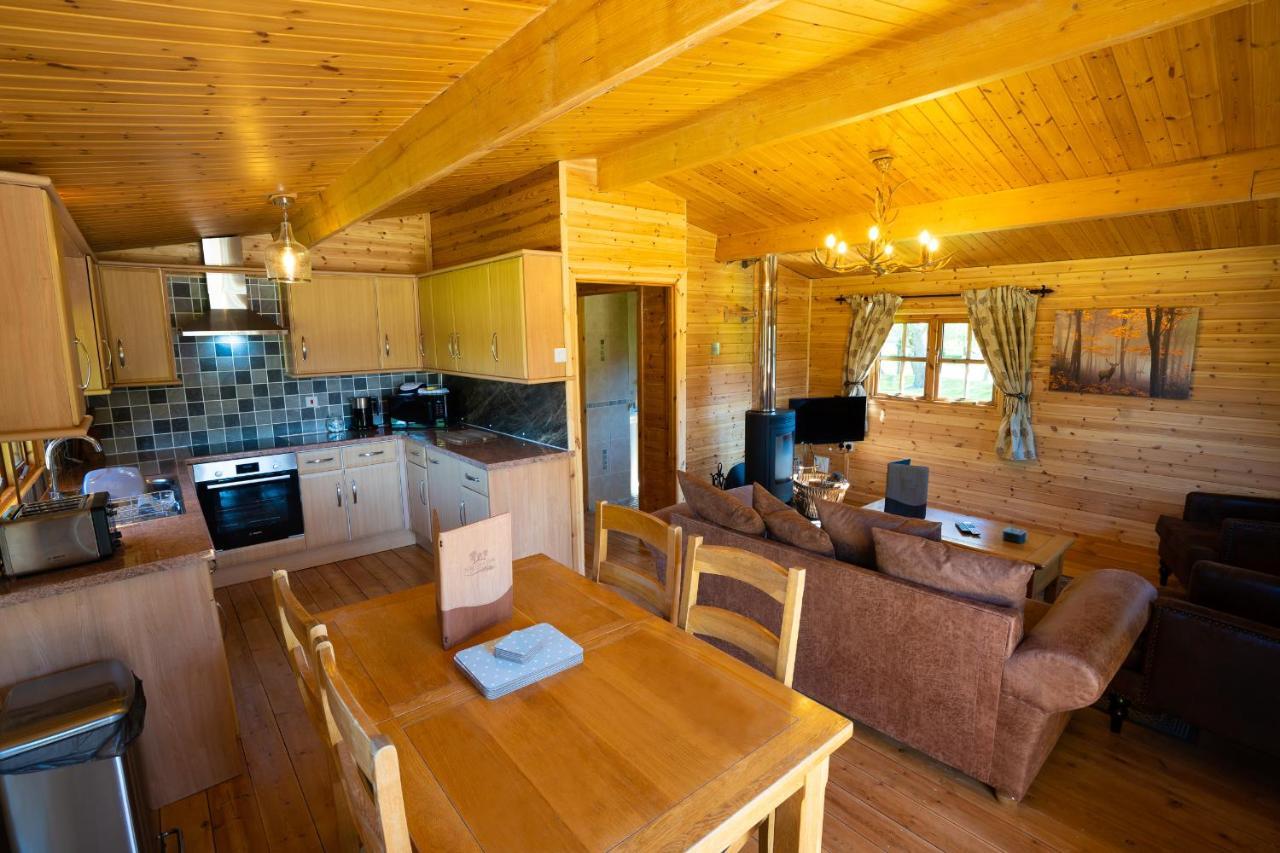 Wall Eden Farm - Luxury Log Cabins And Glamping Highbridge Zewnętrze zdjęcie