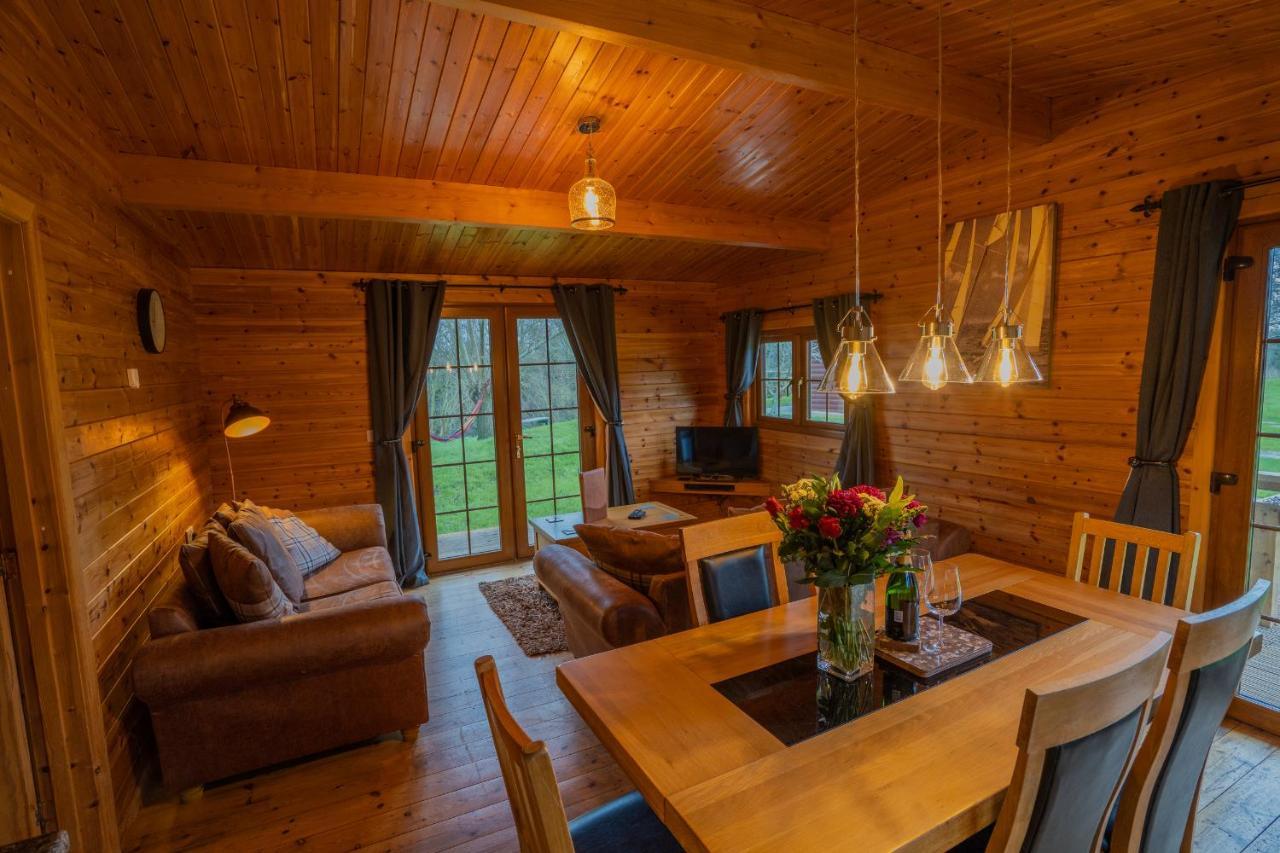 Wall Eden Farm - Luxury Log Cabins And Glamping Highbridge Zewnętrze zdjęcie